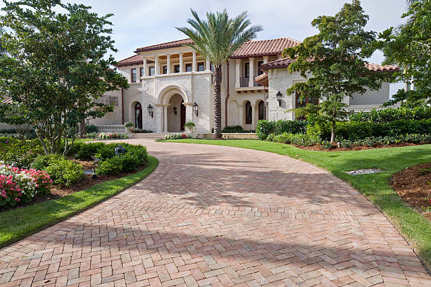 Best Local Driveway Pavers  in Mechanicsburg, OH